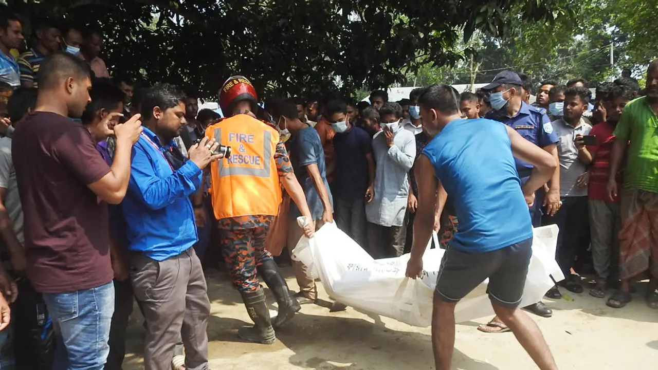 করতোয়া পাড়ে লাশের সংখ্যা বেড়ে ৬৪, এখনো নিখোঁজ ১০