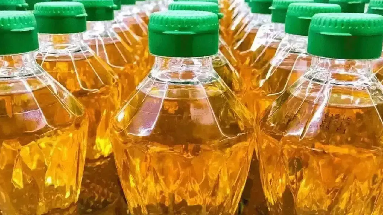 চিনি ও পাম অয়েলের দাম নির্ধারণ করে দিল সরকার