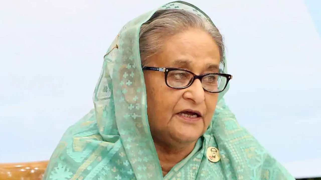 বিদেশিদের কাছে বিএনপির অপশাসনের চিত্র তুলে ধরুন : প্রধানমন্ত্রী