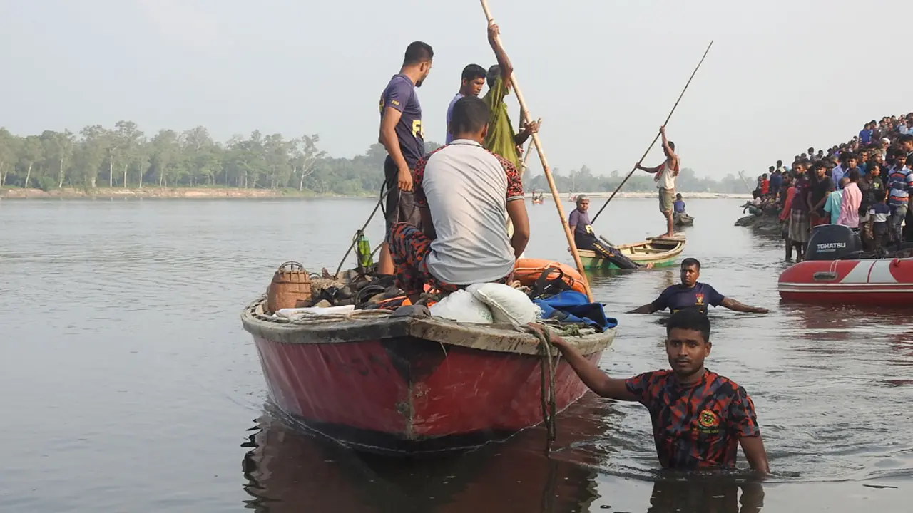 করতোয়ায় পঞ্চম দিনের উদ্ধার অভিযান, এখনো নিখোঁজ ৩