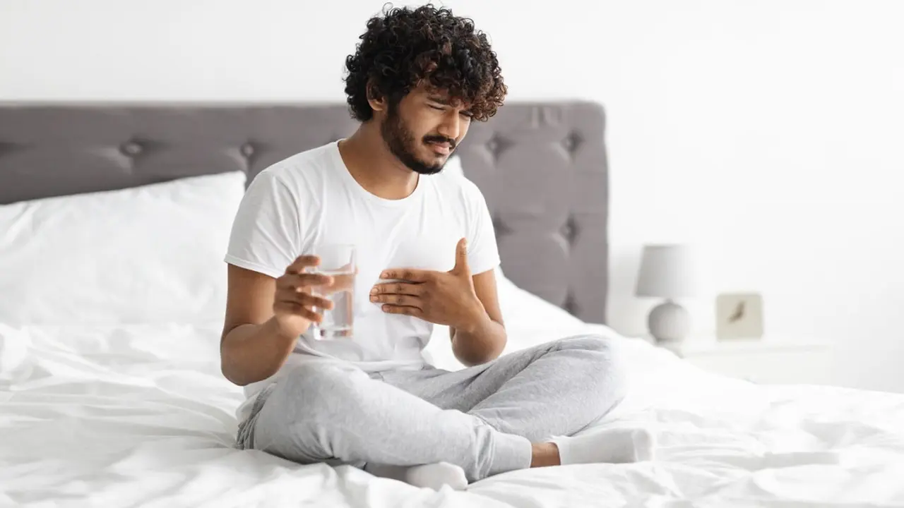 অ্যাসিডিটির সমস্যা বাড়ায় যেসব খাবার