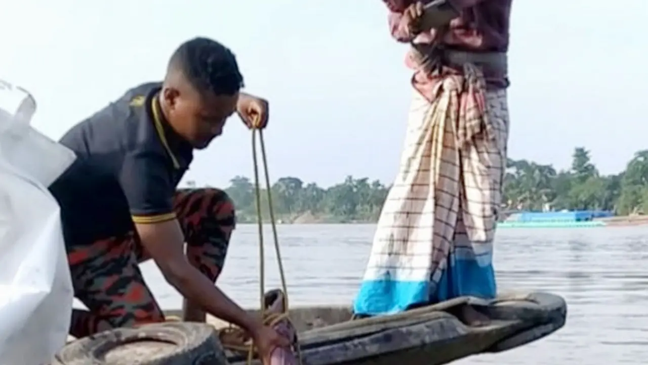 সুনামগঞ্জে নৌকা ডুবে নিখোঁজ ২ জনের মরদেহ উদ্ধার