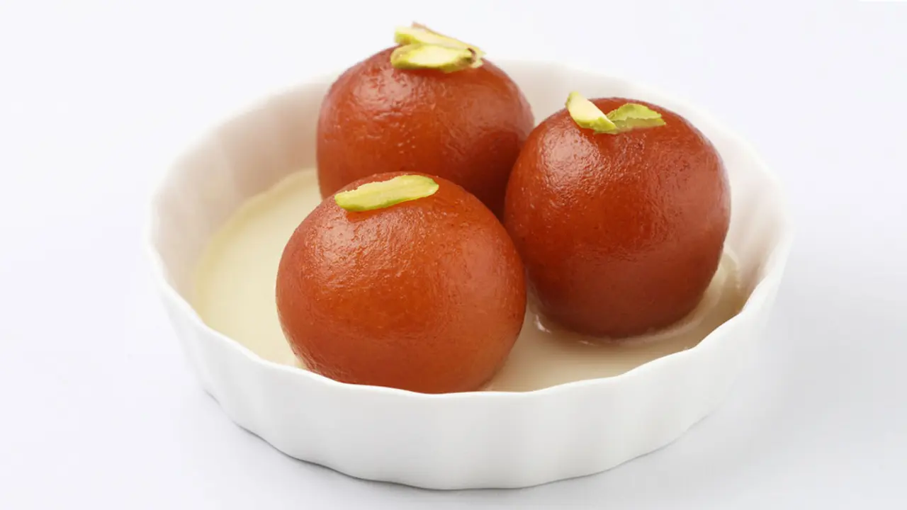 গুঁড়া দুধ দিয়ে লালমোহন তৈরির রেসিপি