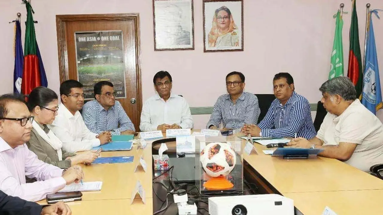 আবার বাফুফে সভা