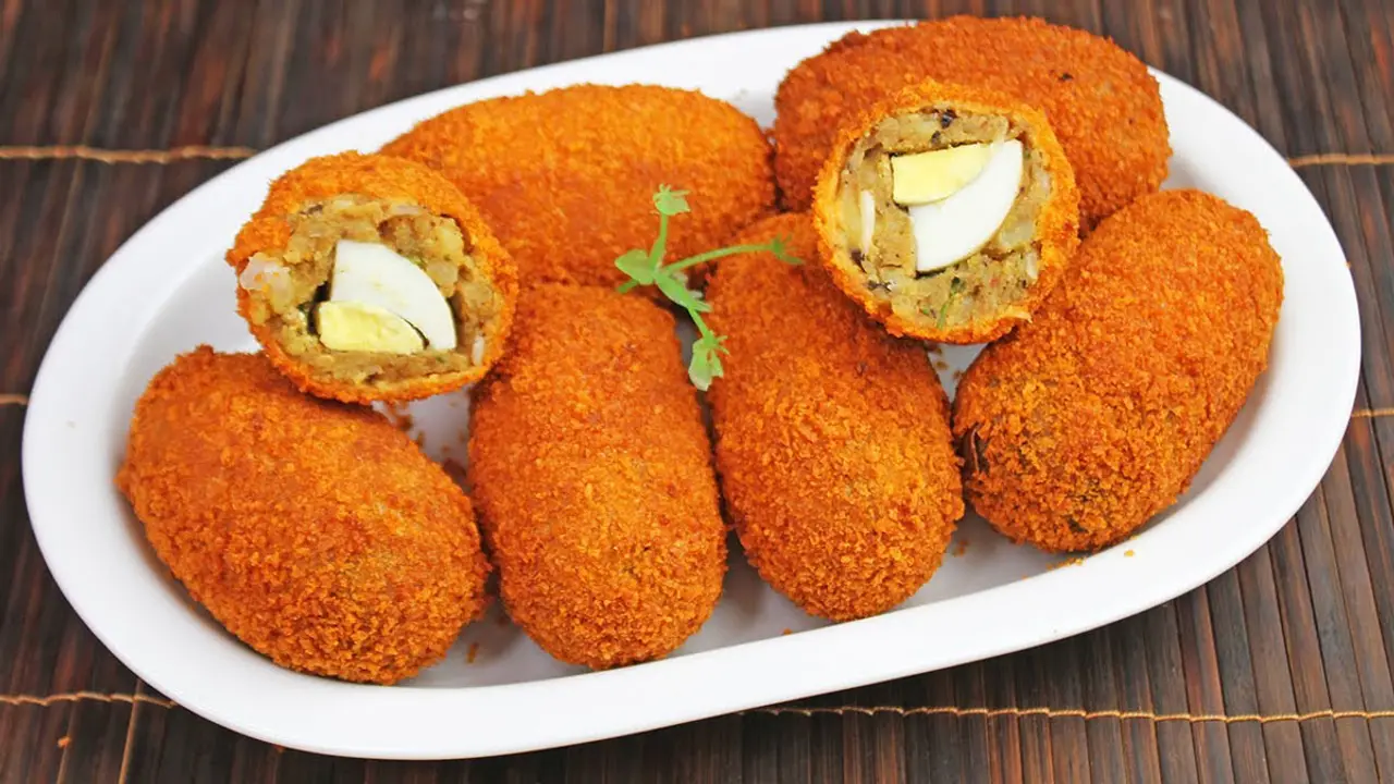 ইফতারের জন্য ডিম চপ তৈরির রেসিপি
