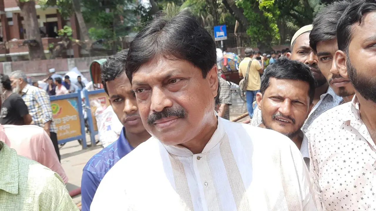 পুড়েছে পাঁচ হাজার দোকান, ৭০০ কোটি টাকা থোক বরাদ্দ দাবি