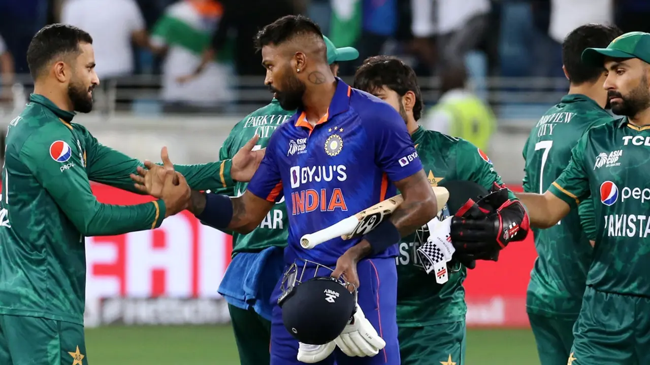 ভারতে গিয়ে বিশ্বকাপ খেলবে পাকিস্তান, তবে রয়েছে শর্ত