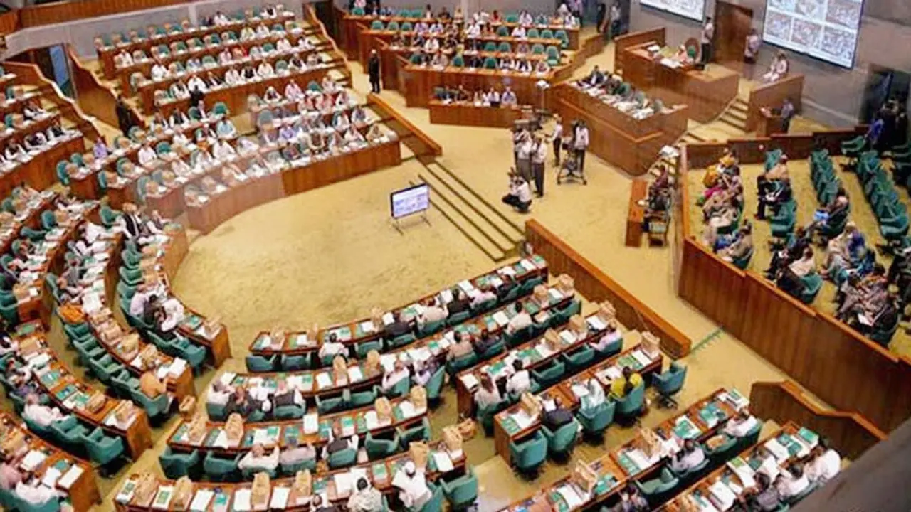 সব দলকে নির্বাচনে আনার দায়িত্ব ইসির