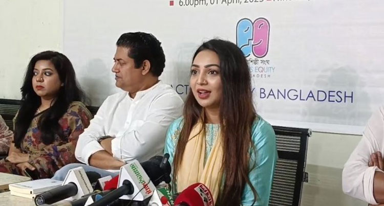 সংবাদ সম্মেলনে সাদিয়া জাহান প্রভা