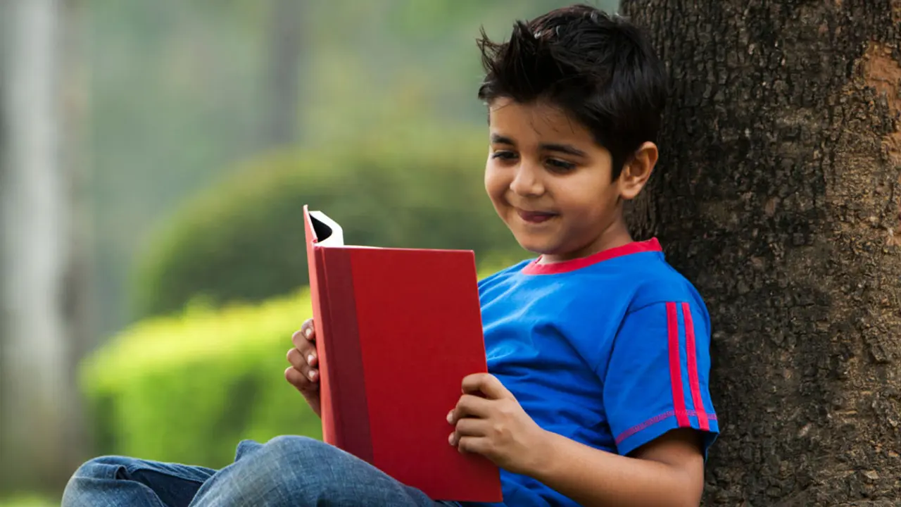 প্রাথমিক থেকেই শুরু হোক বই পড়ার অভ্যাস