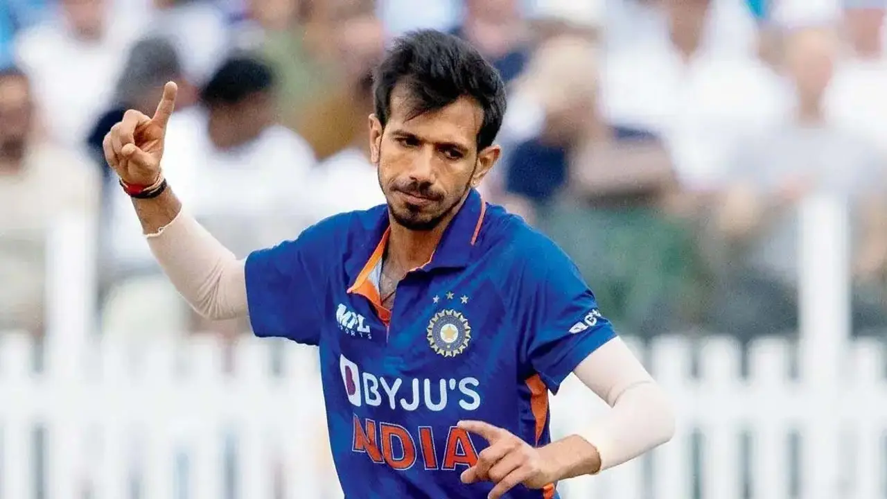 দলে জায়গা না পেয়ে ইঙ্গিতপূর্ণ পোস্ট চাহালের