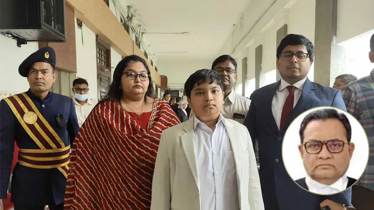 কাঁদলেন প্রধান বিচারপতি, কাঁদলেন আত্মীয়-পরিজন