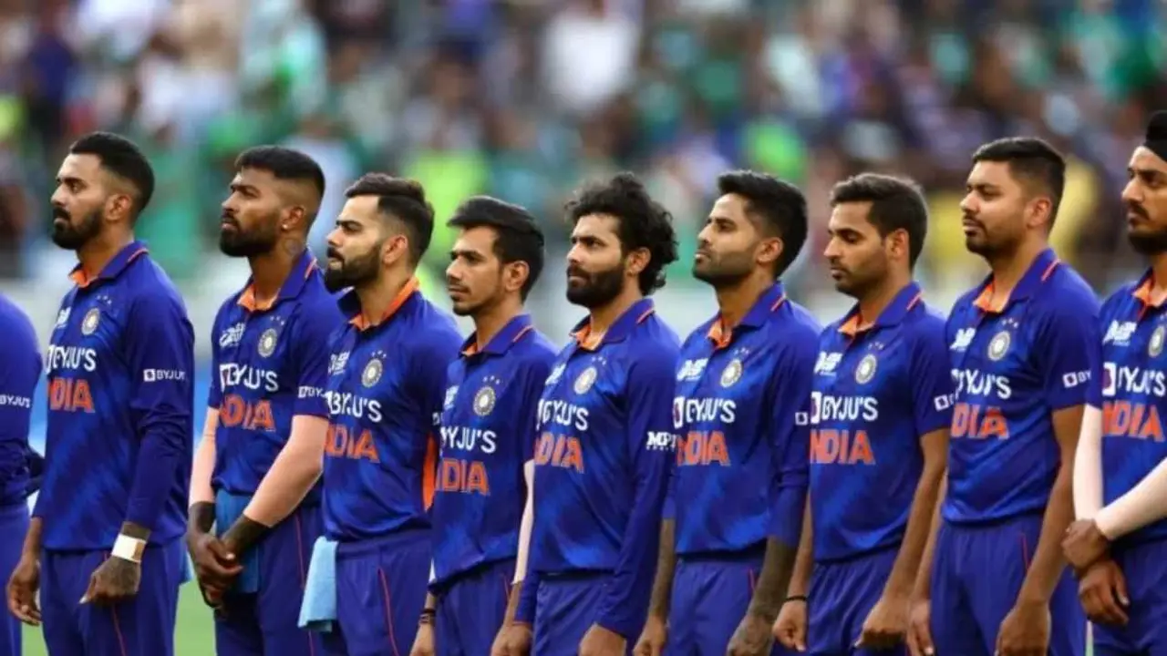 বড় চমক রেখেই ভারতের এশিয়া কাপের স্কোয়াড