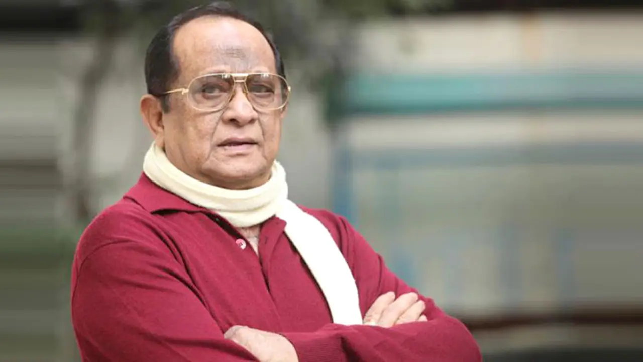 নায়করাজের চলে যাওয়ার দিন আজ
