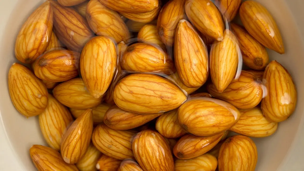 বাদামের খোসা ছাড়ানোর সহজ পাঁচ টিপস