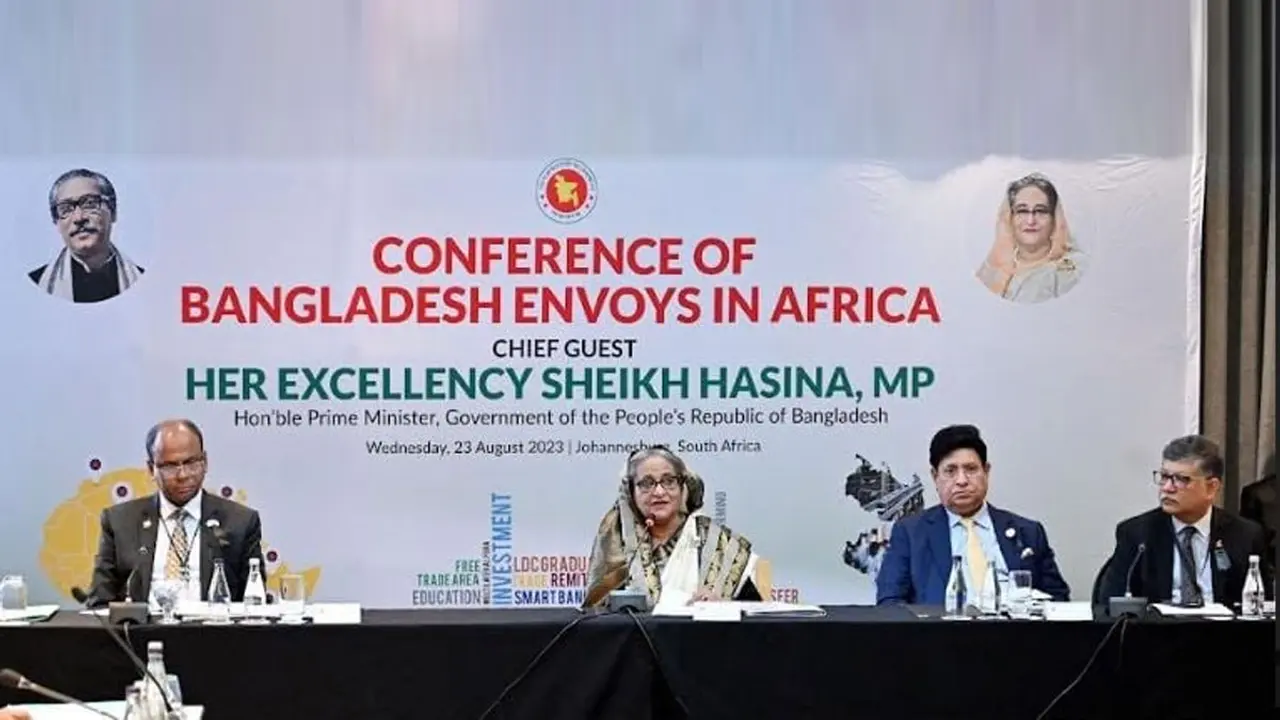 আফ্রিকান দেশগুলোর সঙ্গে দ্বিপক্ষীয় সম্পর্ক জোরদার করতে কাজ করুন