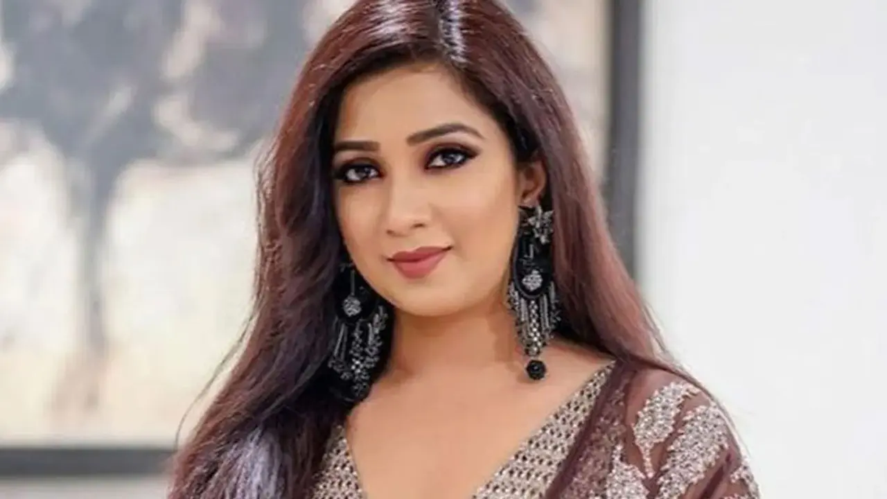 শিল্পে লিঙ্গবৈষম্য নিয়ে মুখ খুললেন বাঙালি গায়িকা