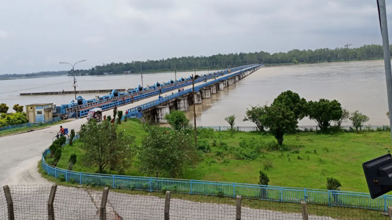 ফের বিপৎসীমার ওপরে তিস্তার পানি, বাম তীরে বন্যার শঙ্কা