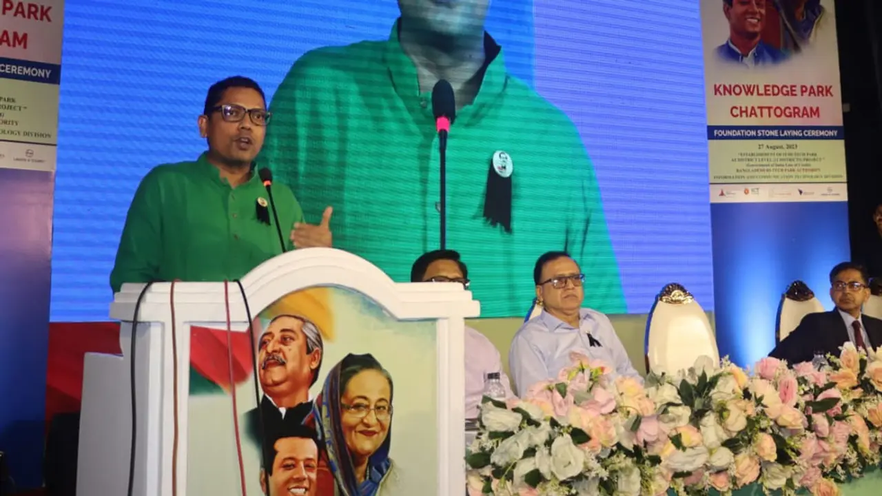 বন্দরনগরী চট্টগ্রাম আইটি বিজনেস হাব হিসেবে গড়ে উঠবে : পলক