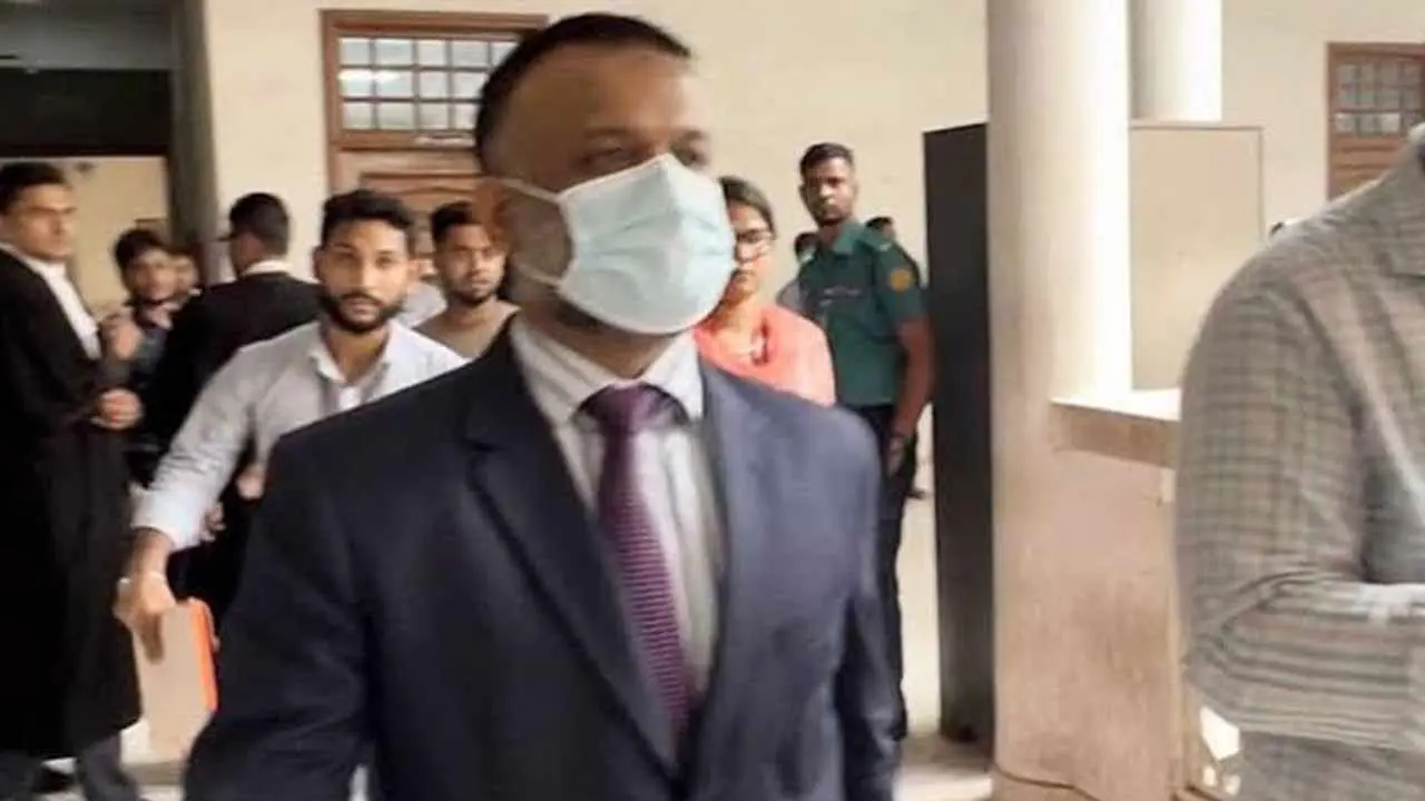 সাজা পাওয়া সেই বিচারকের আপিল বিভাগে নিঃশর্ত ক্ষমা প্রার্থনা