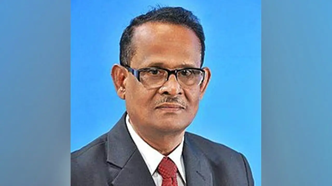 নৌকার আব্দুল হাইয়ের বিরুদ্ধে মামলা দায়েরের সিদ্ধান্ত ইসির