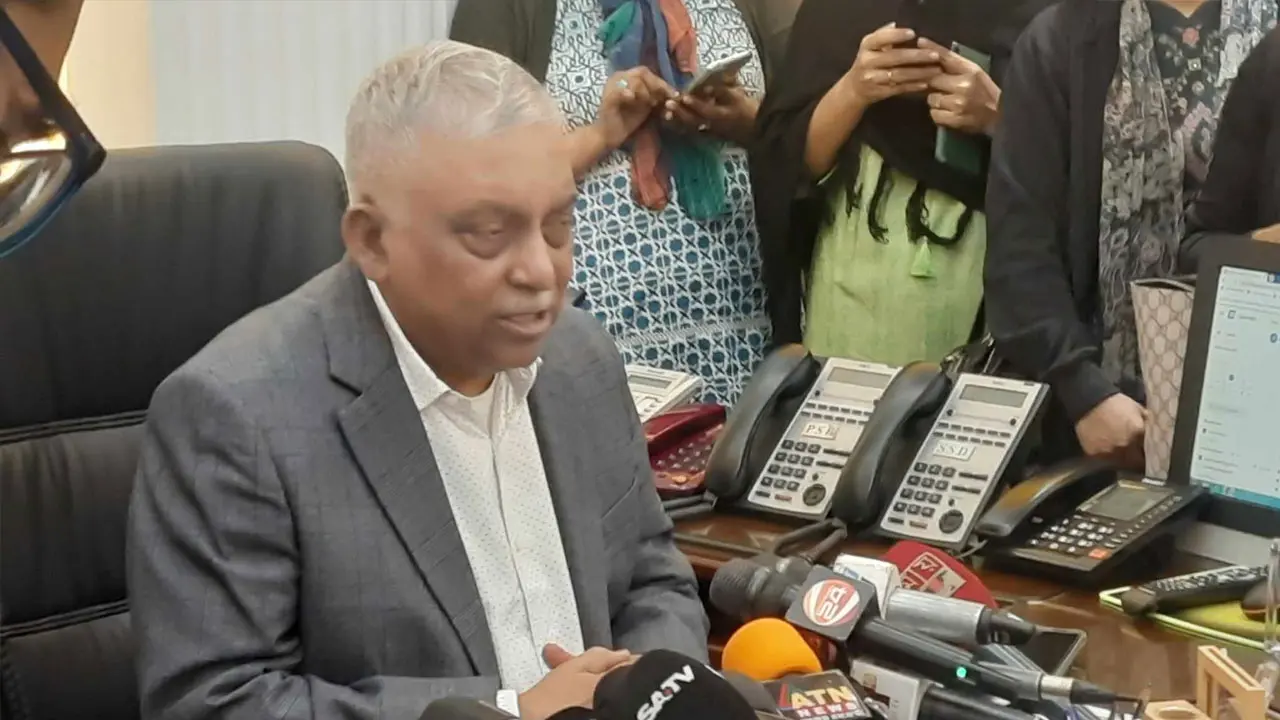 রেলযাত্রা নির্বিঘ্ন করতে রেল পুলিশের সংখ্যা বাড়ানো হবে
