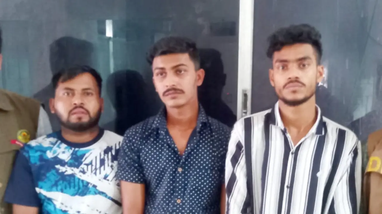 চট্টগ্রামে বাসে আগুন দেওয়ার ঘটনায় ৩ ছাত্রদল নেতা গ্রেপ্তার