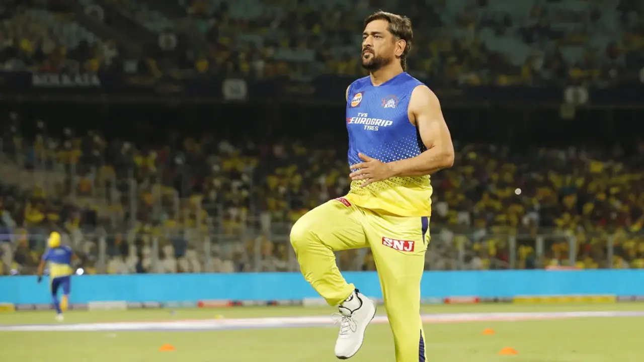 ধোনির অবসর নিয়ে যা বললেন চেন্নাইয়ের মালিক