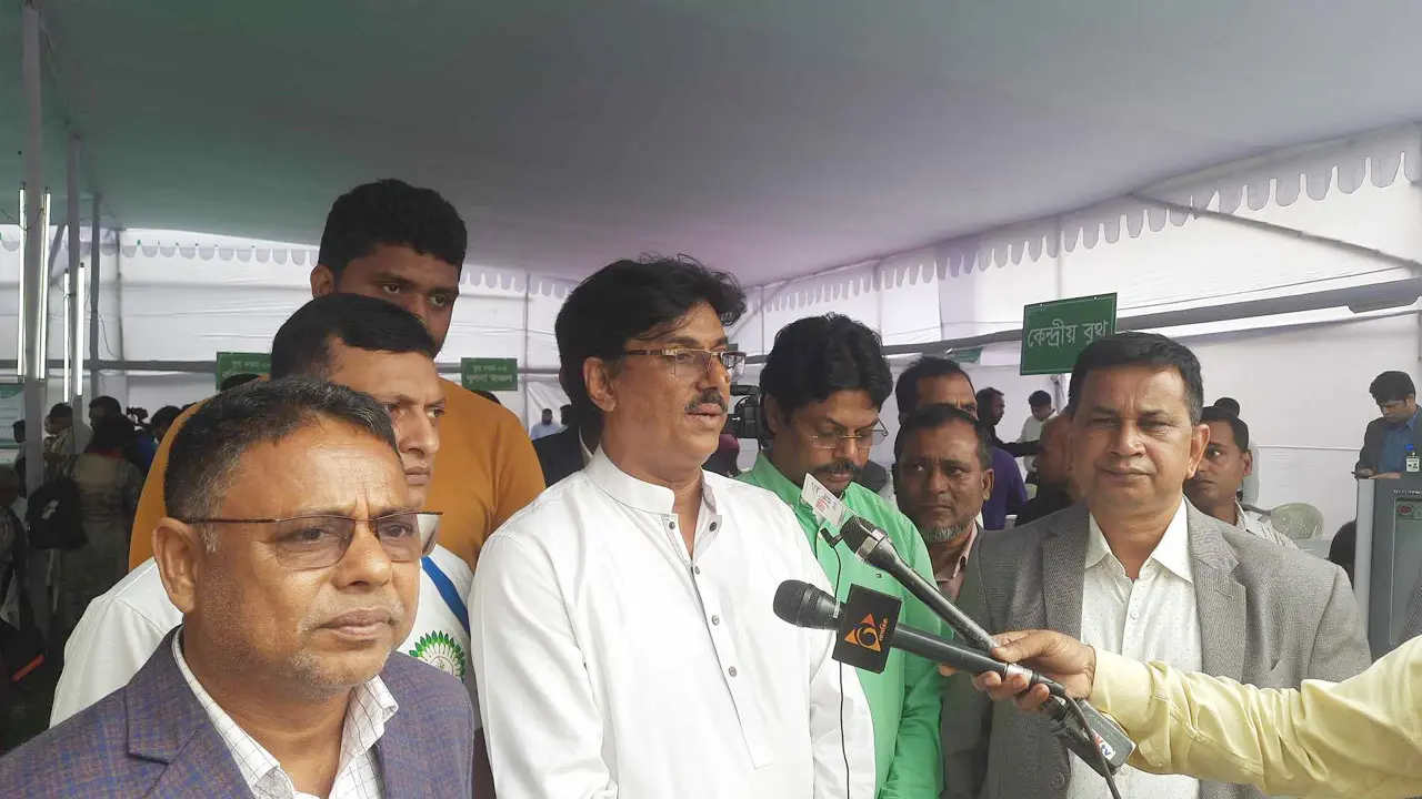 স্বাক্ষর অস্বীকার করা ভোটারকে নিয়েই ইসিতে গোপালগঞ্জের প্রার্থী