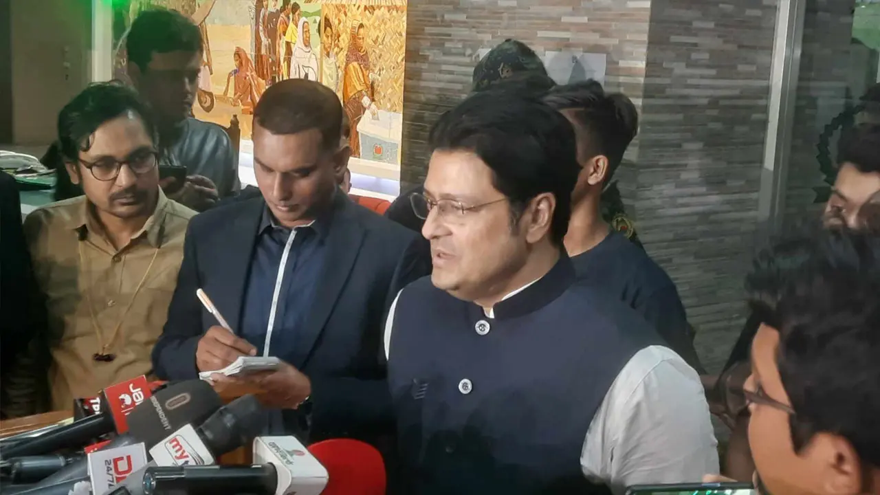 মানুষ অবরোধের রাজনীতি বিশ্বাস করে না : ফেরদৌস