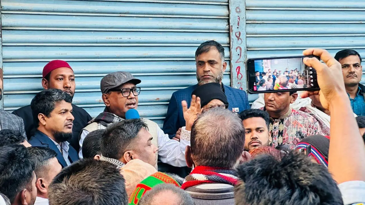 সরকারও পতন হবে না, অসহযোগ আন্দোলনও সফল হবে না : কাদের মির্জা