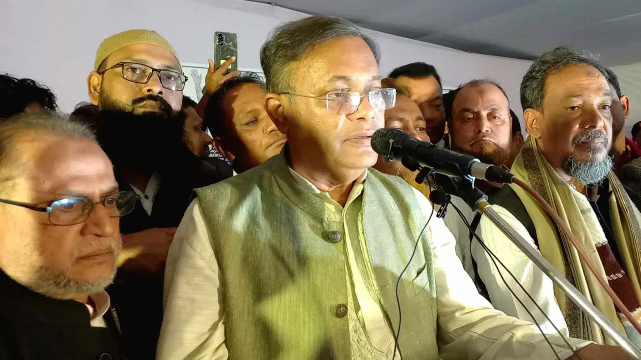 শেখ হাসিনার উন্নয়ন কিচ্ছা-কাহিনীকেও হার মানিয়েছে : তথ্যমন্ত্রী