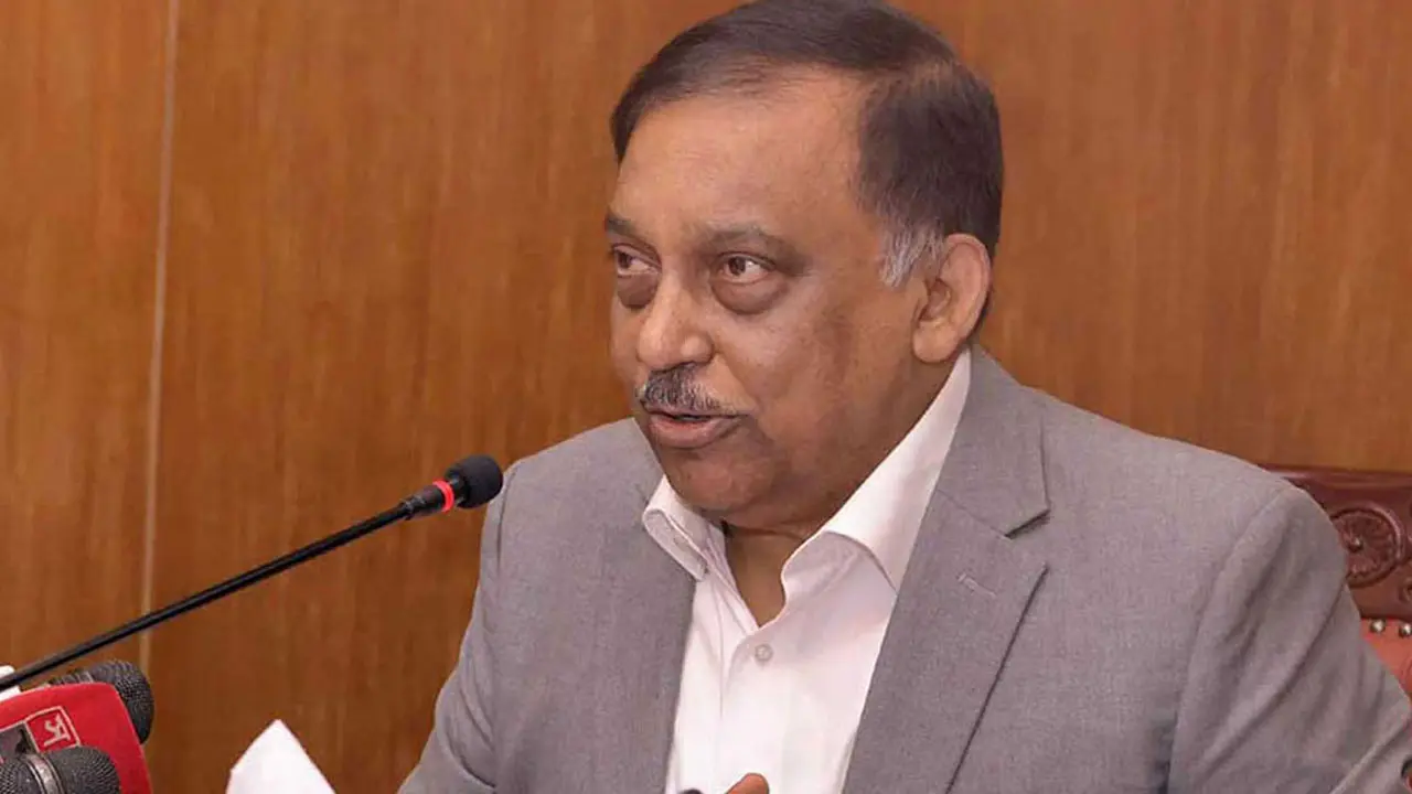 নির্বাচনে ওসিরা ‘অনুগত’ হতে পারে, এ বিবেচনায় বদলি