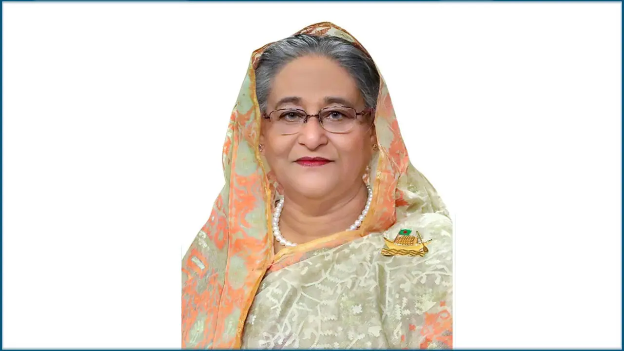 বরিশালের পথে শেখ হাসিনা