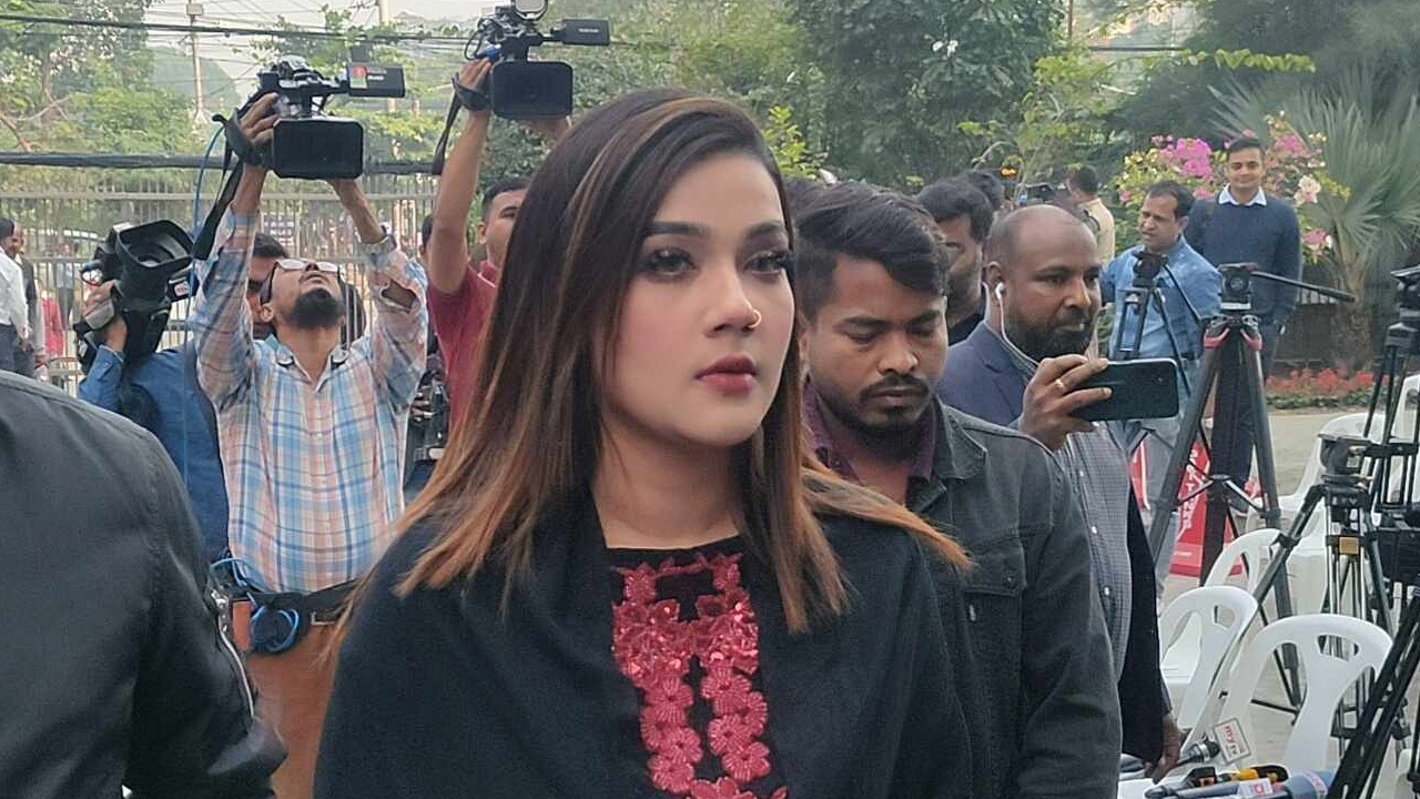 চৌধুরীকে ৭ তারিখ কাঁদতে হবে : মাহি