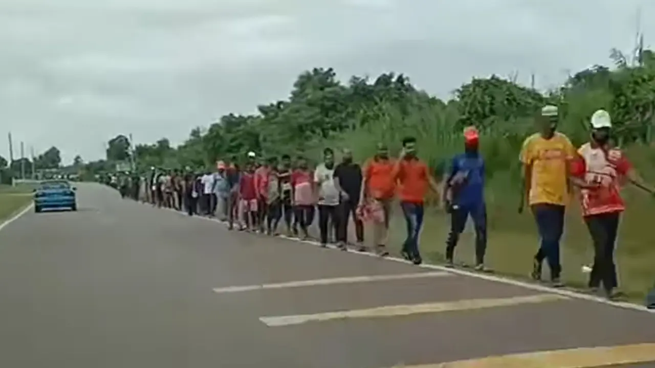 মালয়েশিয়ায় গিয়ে প্রতারিত ১৭১ বাংলাদেশি আটক