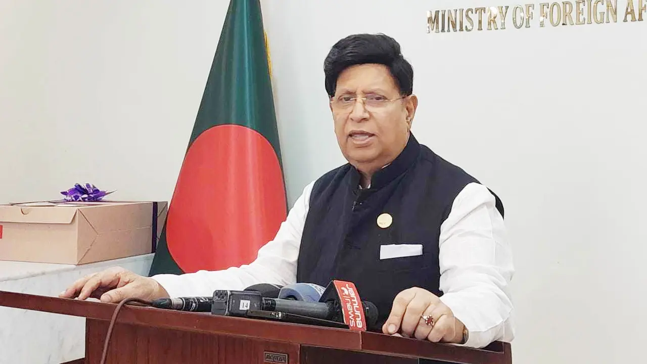 যুক্তরাষ্ট্র ভিসানীতি প্রয়োগ করলে খুশি হবেন মোমেন