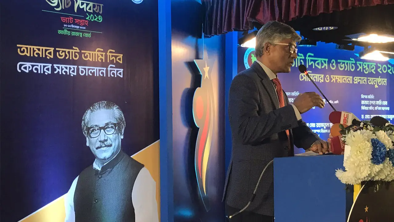 পেঁয়াজের দাম বাড়ানো ব্যবসায়ীদের দায়িত্বশীল আচরণ নয়