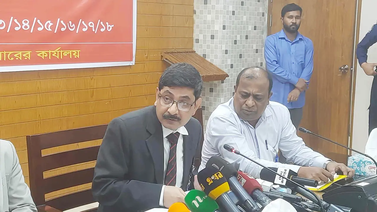 ঢাকার ১৫টি আসনে মনোনয়ন প্রত্যাহার করেছেন ২৭ জন