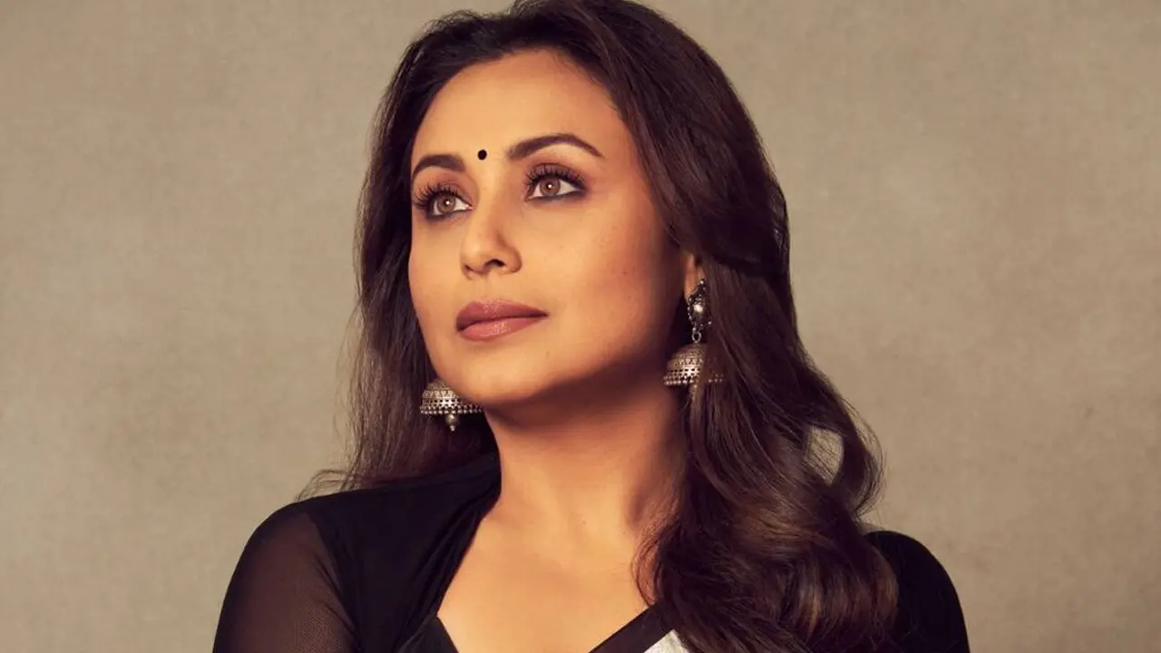 কার কথায় নিজের ভাগ্য ফেরালেন রানি?