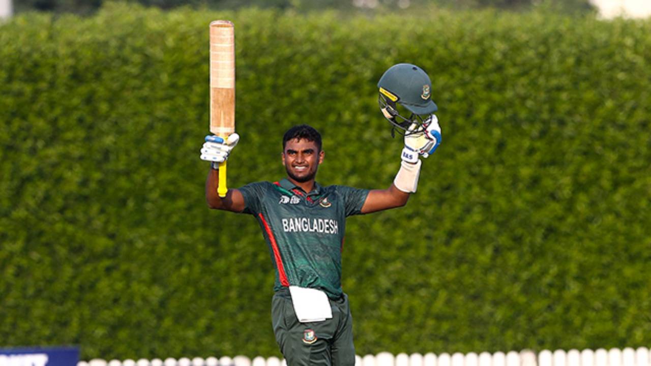 শিবলীর সেঞ্চুরিতে ফাইনালে উড়ছে বাংলাদেশ