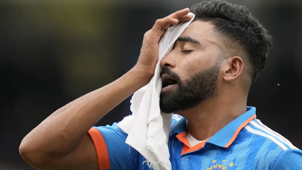 সিরাজের ‘হৃদয়’ ভাঙলেন কে?