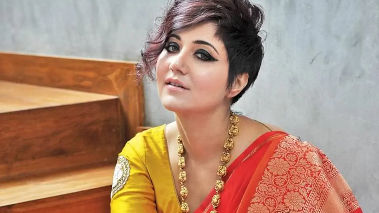 এত প্রেম এসেছে স্বস্তিকার জীবনে? জন্মদিনে শুভেচ্ছায় ভাসলেন নায়িকা