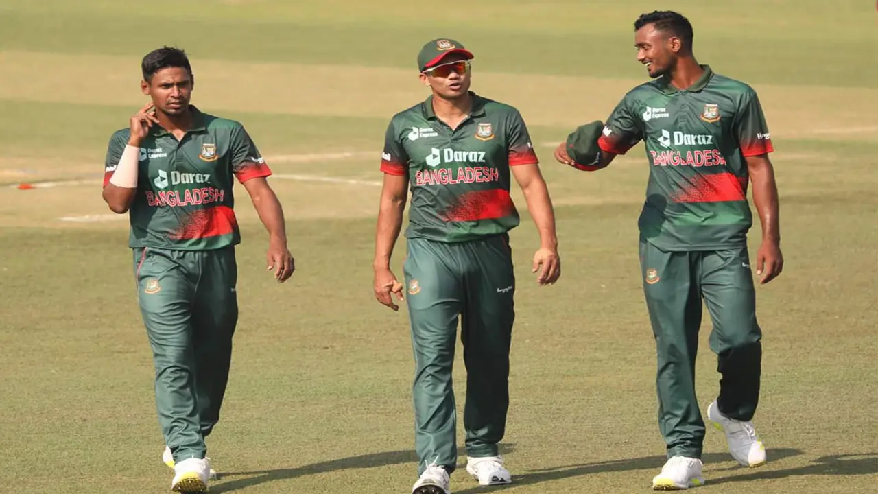 আইপিএল নিলামে বাংলাদেশের ৩ পেসার, জায়গা হয়নি মাহমুদউল্লাহর