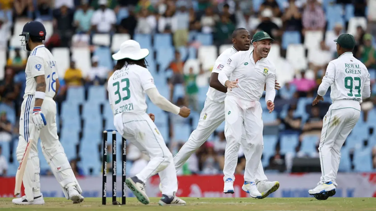 ভারতকে ইনিংস ব্যবধানে হারাল দক্ষিণ আফ্রিকা
