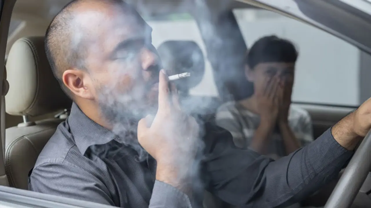 ধূমপান নিয়ে ইসলামে যা বলা হয়েছে