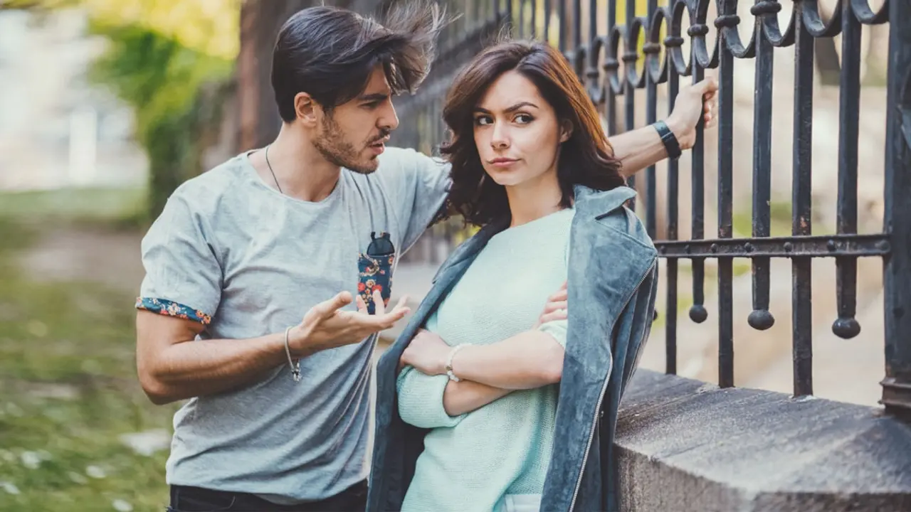 যে ৩ কারণে মানুষ সম্পর্ক ভেঙে দিতে চায়