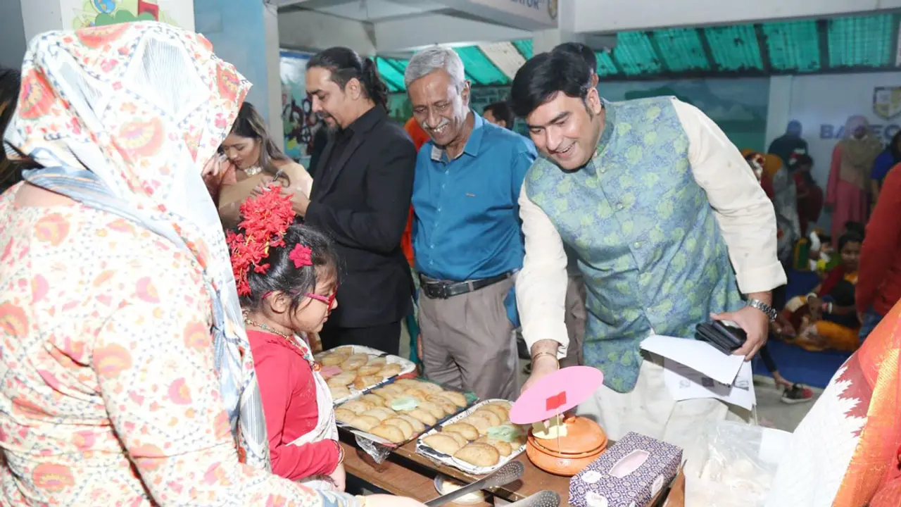 বুলবুল একাডেমি অব ফাইন আর্টস বাফা গুলশান বাড্ডা শাখার পিঠা উৎসব