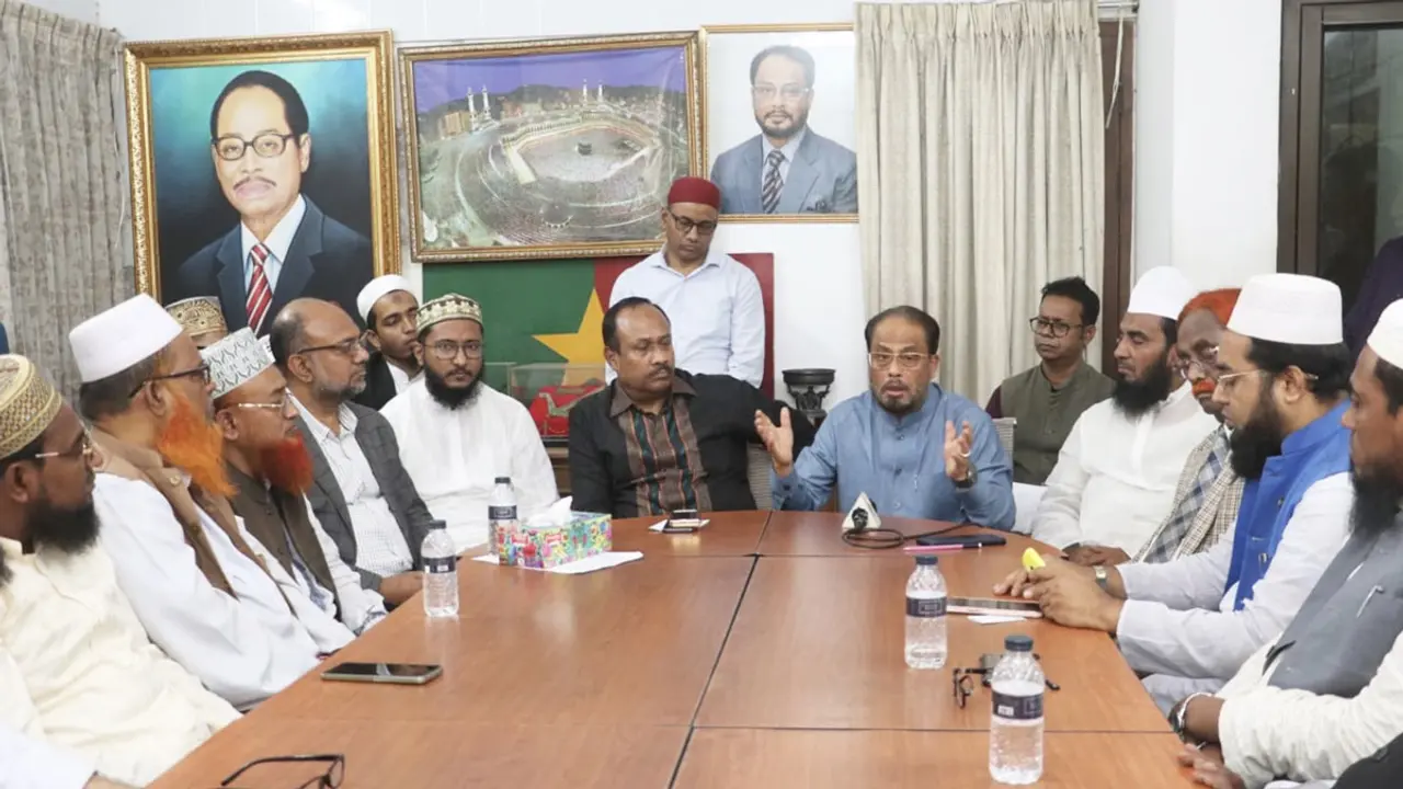 আল্লাহ ছাড়া কাউকে ভয় করে রাজনীতি করব না : জিএম কাদের