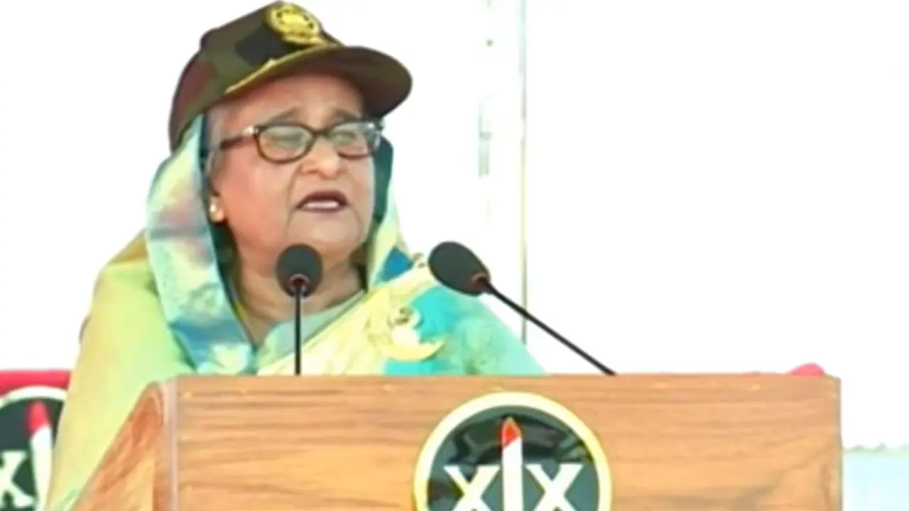 বিদ্যুৎ-গ্যাস ব্যবহারে মিতব্যয়ী হওয়ার আহ্বান প্রধানমন্ত্রীর